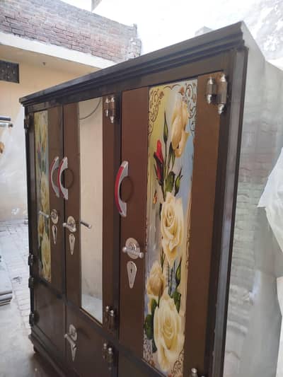 Tree door Steel Cupboard as new very little used