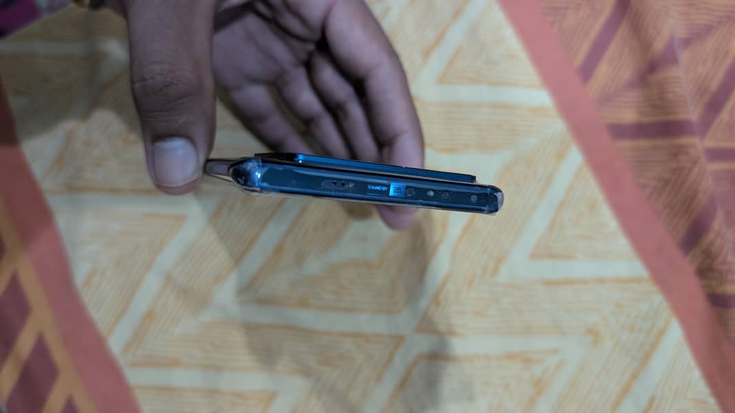 Infinix Note 40 Pro 6