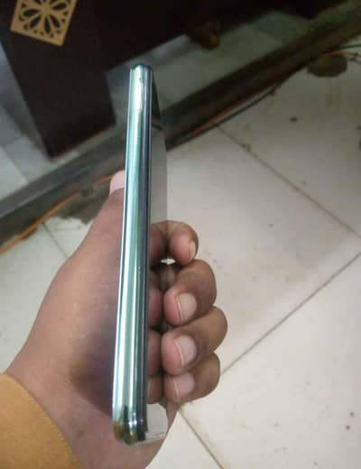 Vivo Y17