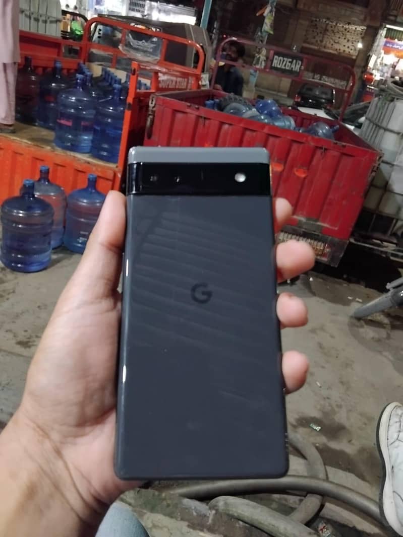 Google Pixel 6a 5