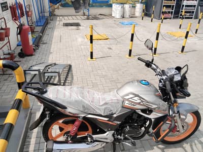 Honda CbB150 grey color