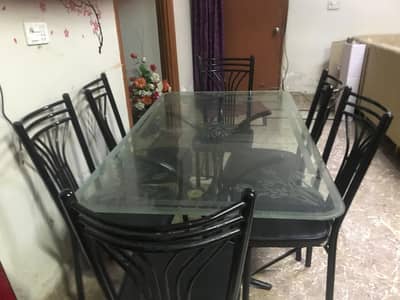 6 SEATER DINING TABLE FOR SALE