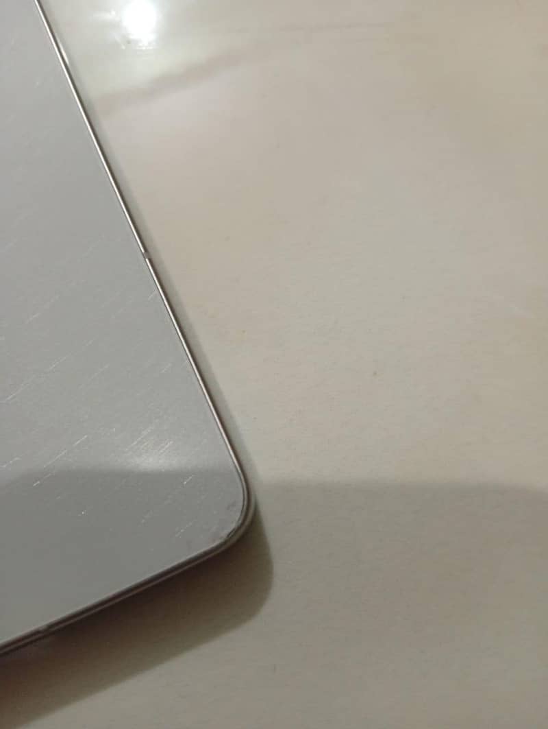 OnePlus ace5 4