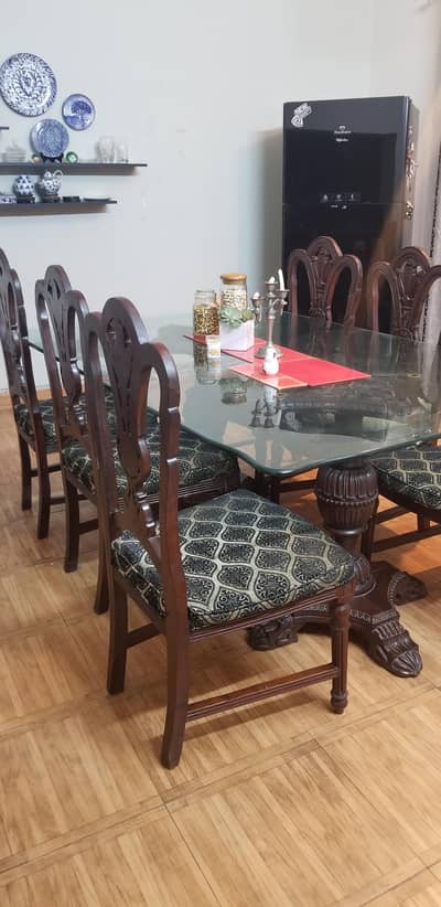Beautiful chinioti dinning Table with 6xchairs
