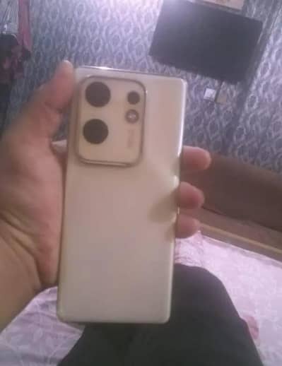infinix zero 30 need charger