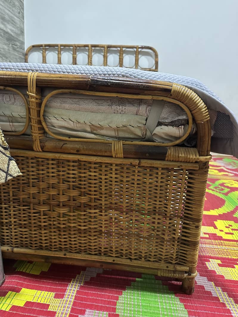 Bed For Single Person 4