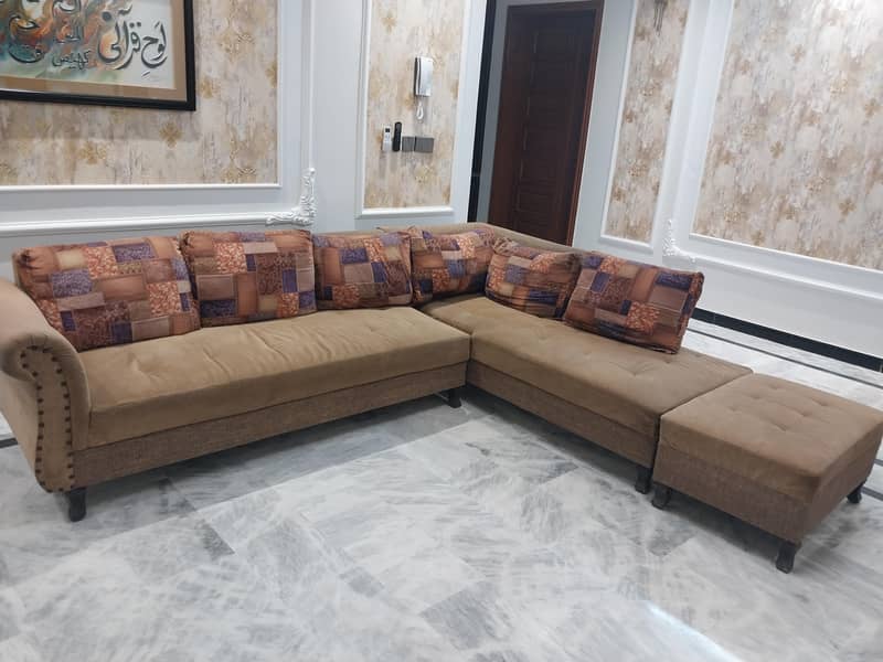 sofa with mini dinning set 0