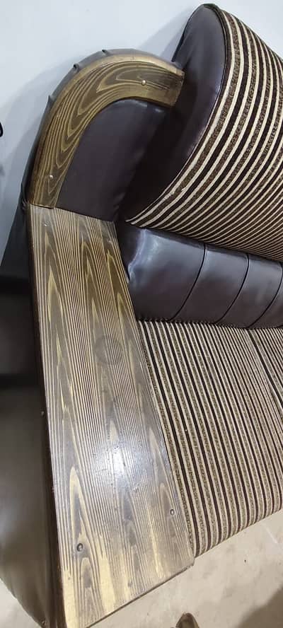 3 seater and 2 sofa Set