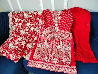 10/10 condition. Premium quality fabric