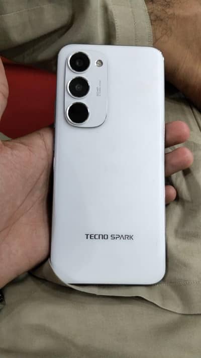 tecno spark 40 pro plus