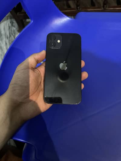 Apple iPhone 12