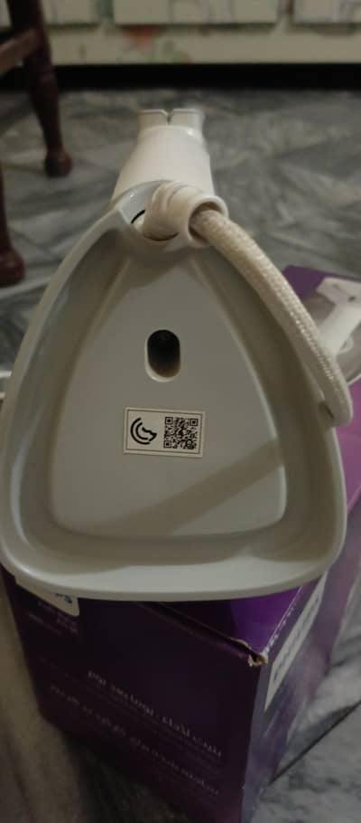 Philips 5000 Series Steam Iron – Excellent Condition