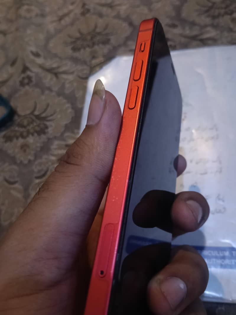 Apple iPhone 12 2
