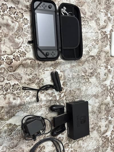 NINTENDO SWITCH V1 JAILBREAK 9/10 CONDITION