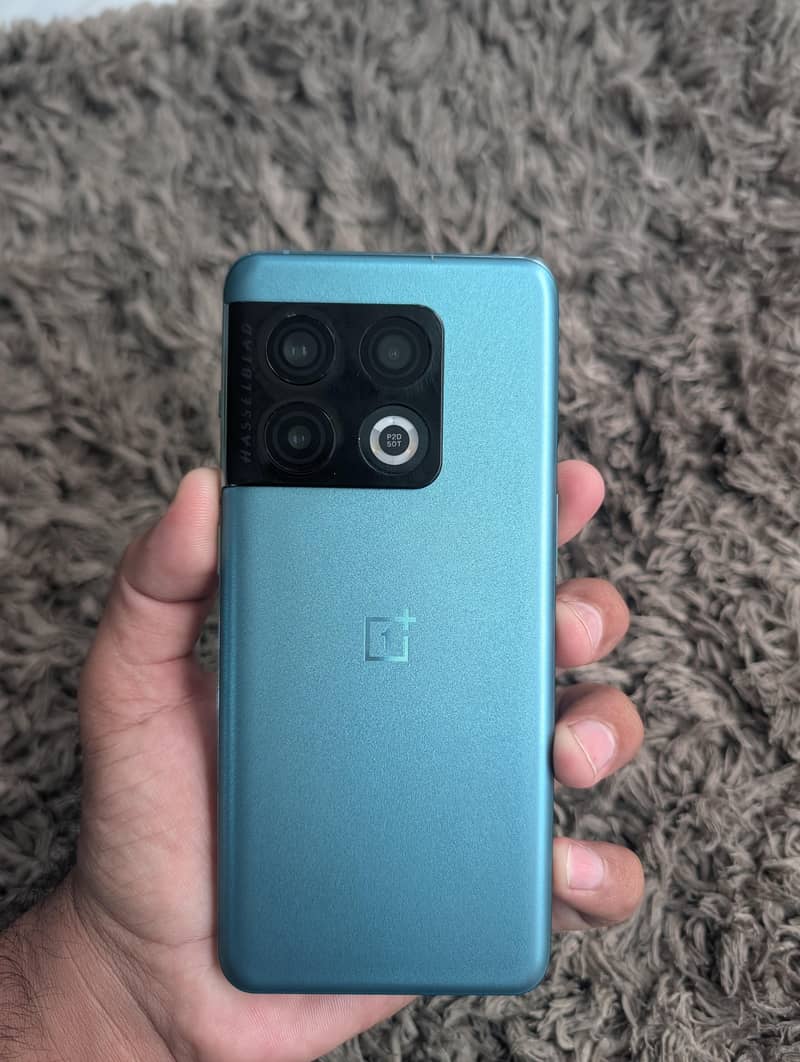 OnePlus 10 pro 1