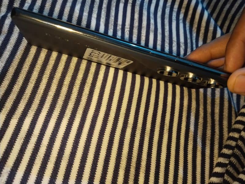 Tecno CAMON 40 Pro 1