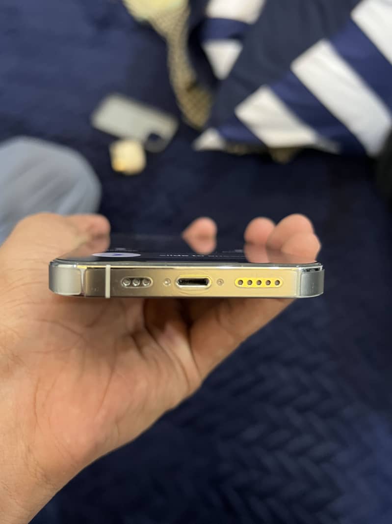 Apple iPhone 14 Pro 3