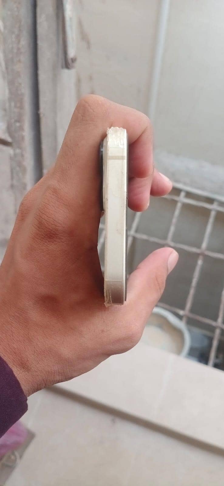 Apple iPhone 13 2