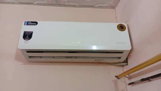 Orient Cooltron Everest 1 ton Inverter Ac