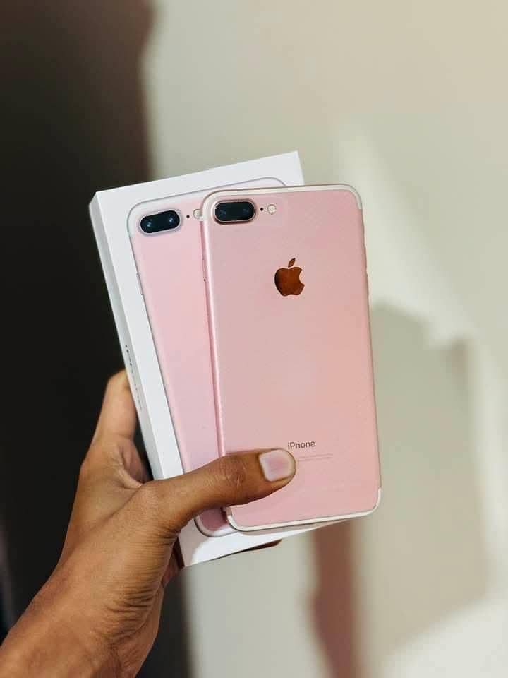 Apple iPhone 7 Plus 1