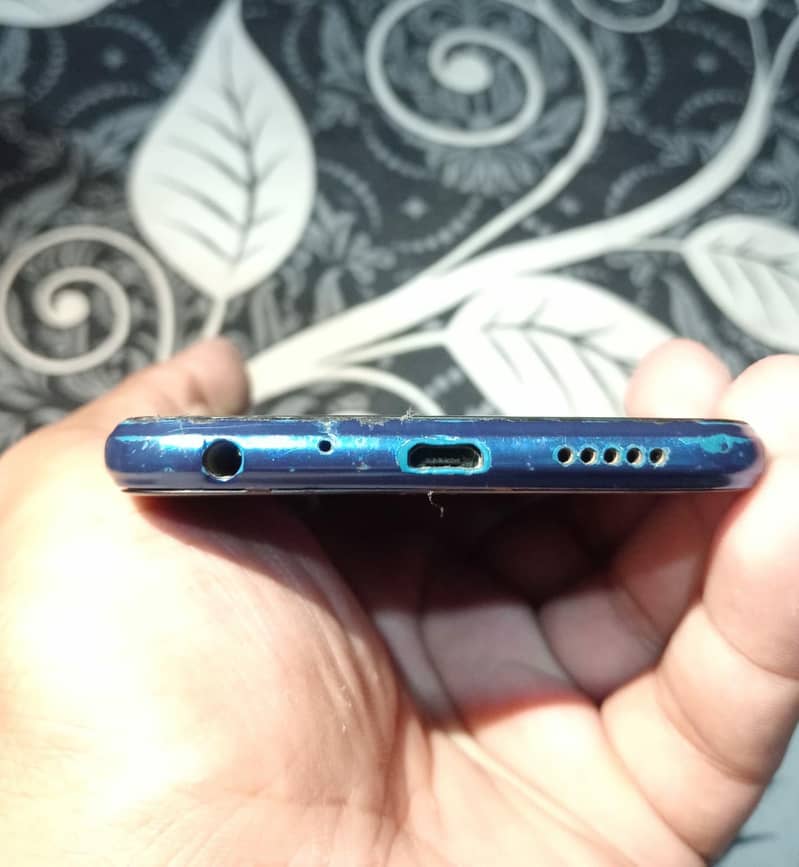 Honor 9N 3