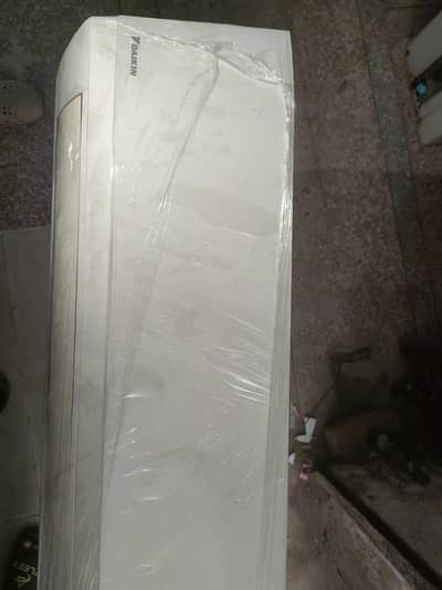 Daikin Dc inverter 1.5ton