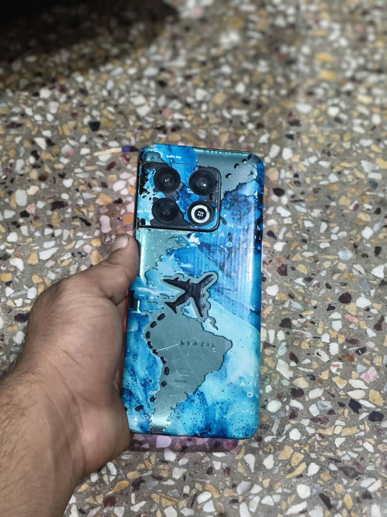 1 plus 10 pro 1