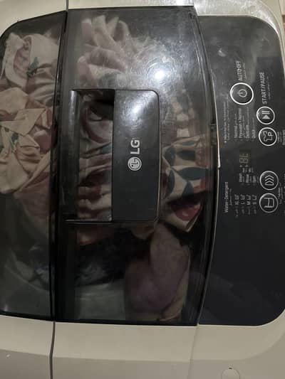 : Urgent Sale: LG 7KG Auto Washing Machine ( Never Repaired)