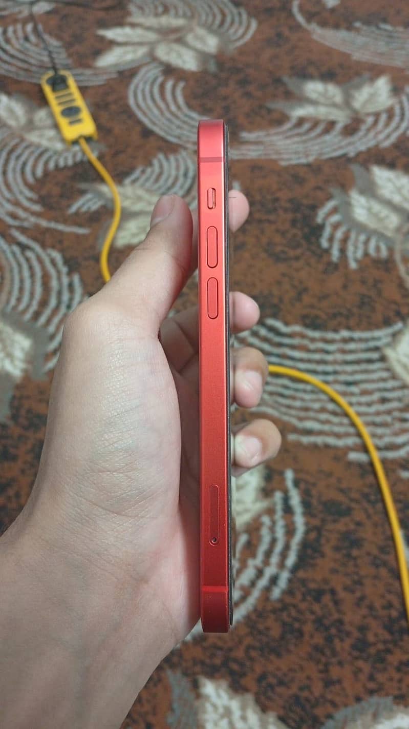 Apple iPhone 12 3
