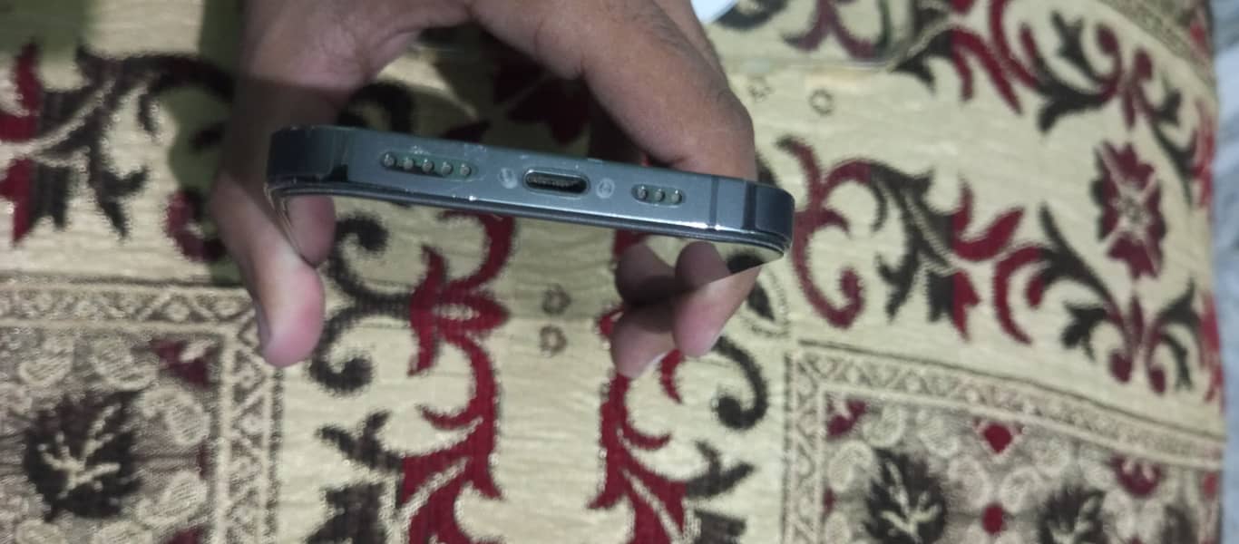 Apple iPhone 13 Pro 1