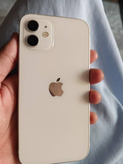 Apple iPhone 12