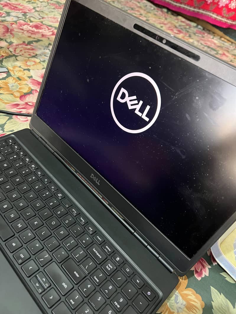 Dell precision 7560 3