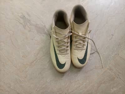 Nike mercurial vapor 15 FG/MG Size US 9.5 Size