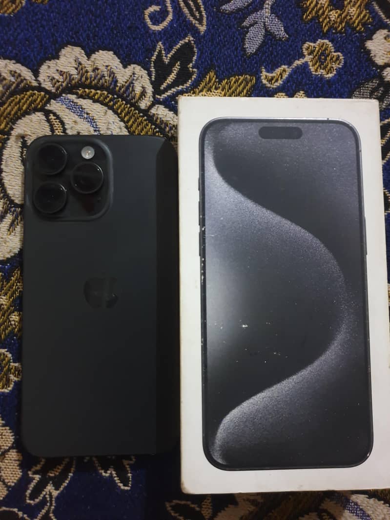 iPhone 15 Pro Max 0