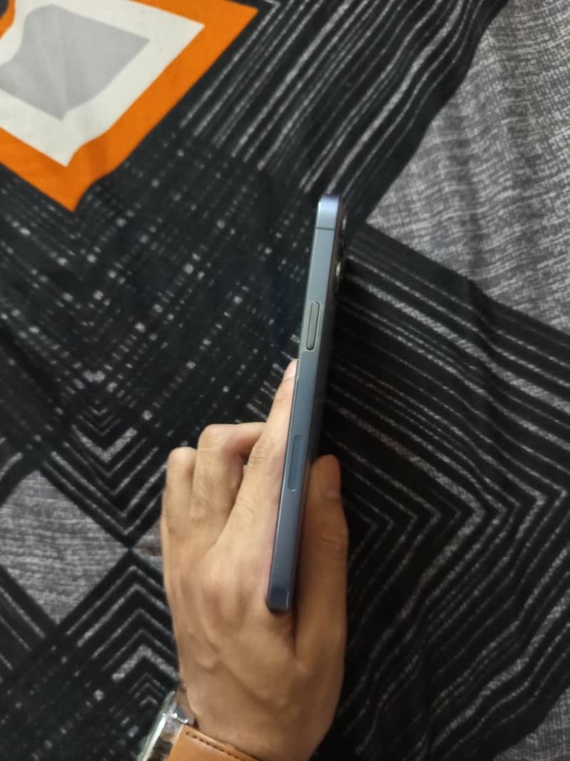 Apple iPhone 13 Pro Max 5