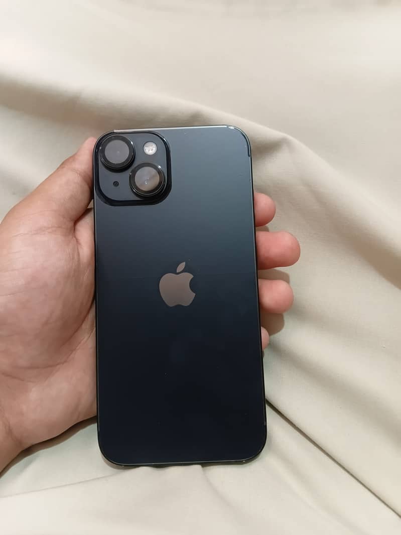 Apple iPhone 14 4