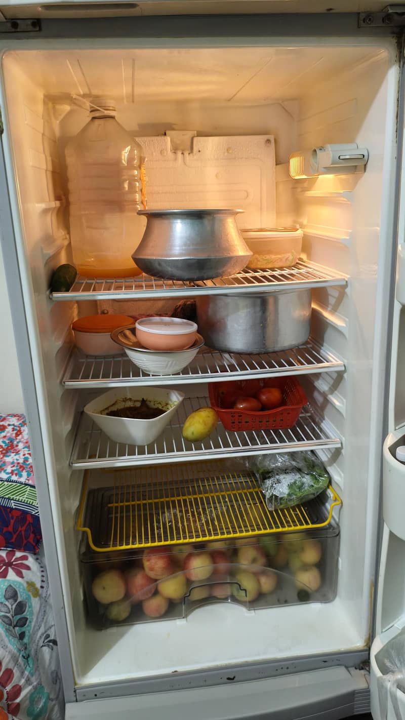dawlance refrigerator 1