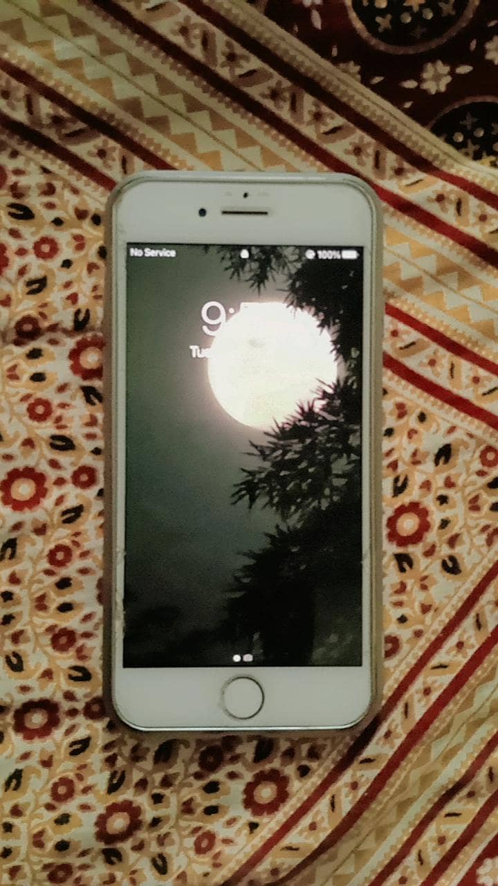Apple iPhone 7 4