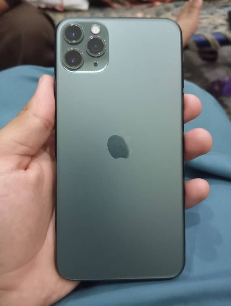 Apple iPhone 11 Pro Max 2