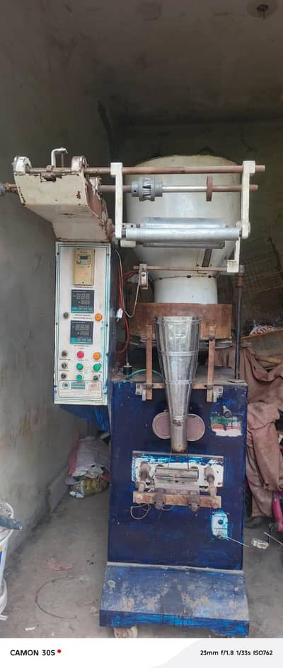 paper packing machine for sale chalu halat and neat and clean fresh