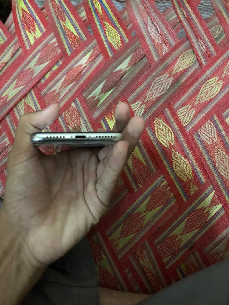Apple iPhone X 7