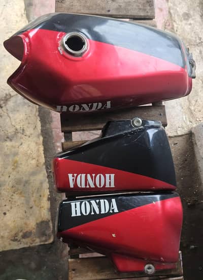 125 Tanki, Taapy, Chain cover, Magnet Cover, Seat