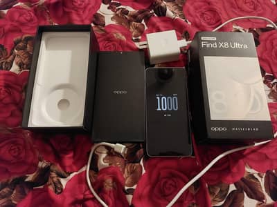 OPPO find x8 ultra 16/512 non pta with complete box