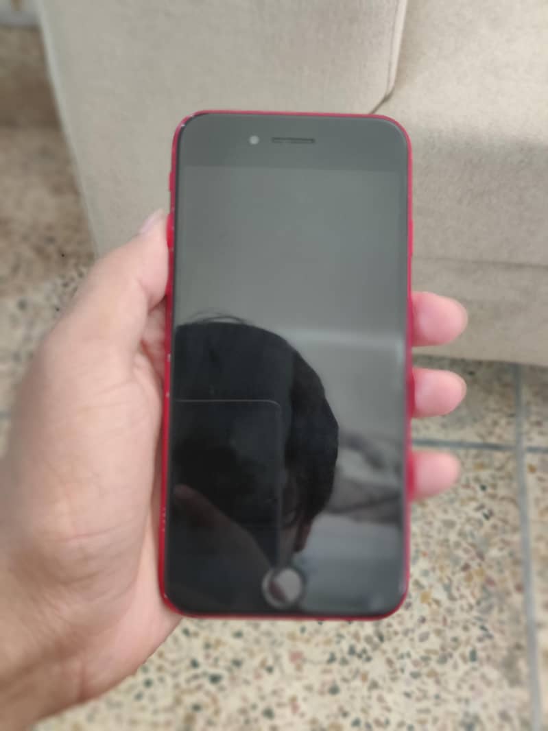 Apple iPhone SE 2 1