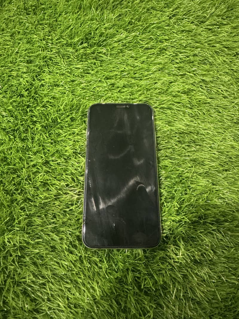Apple iPhone X 0