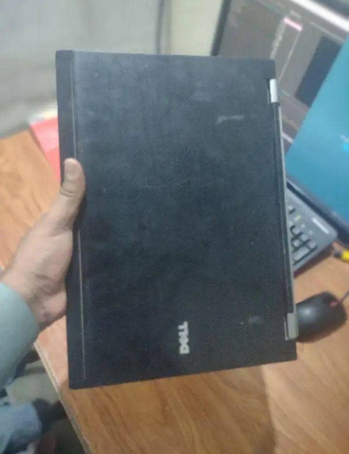 Dell latitude e6400 1