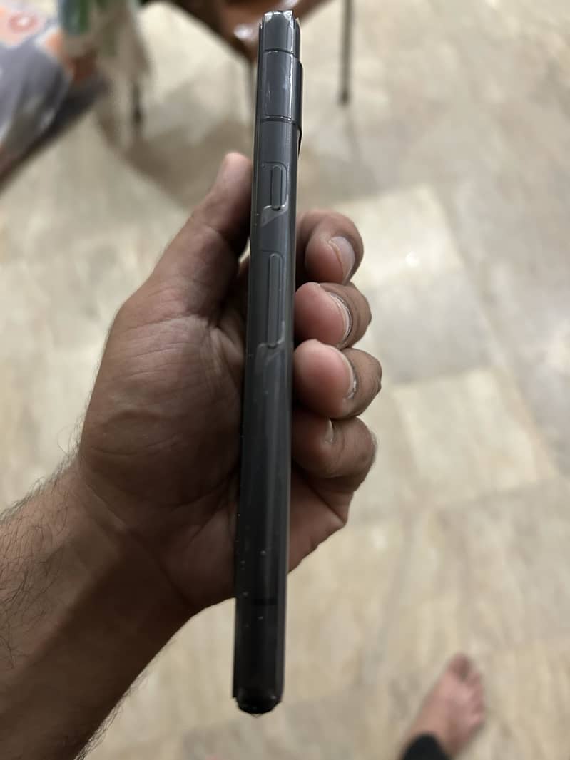 Google Pixel 7a 5