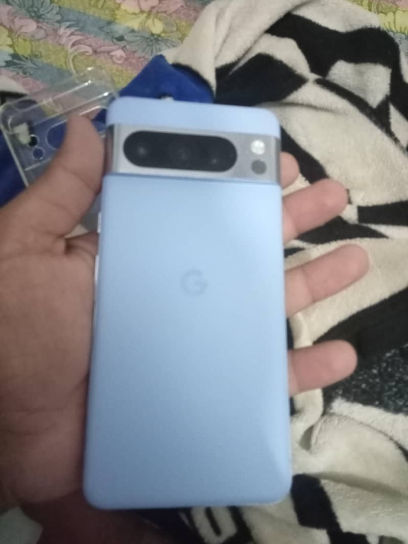Google Pixel 8 Pro 1