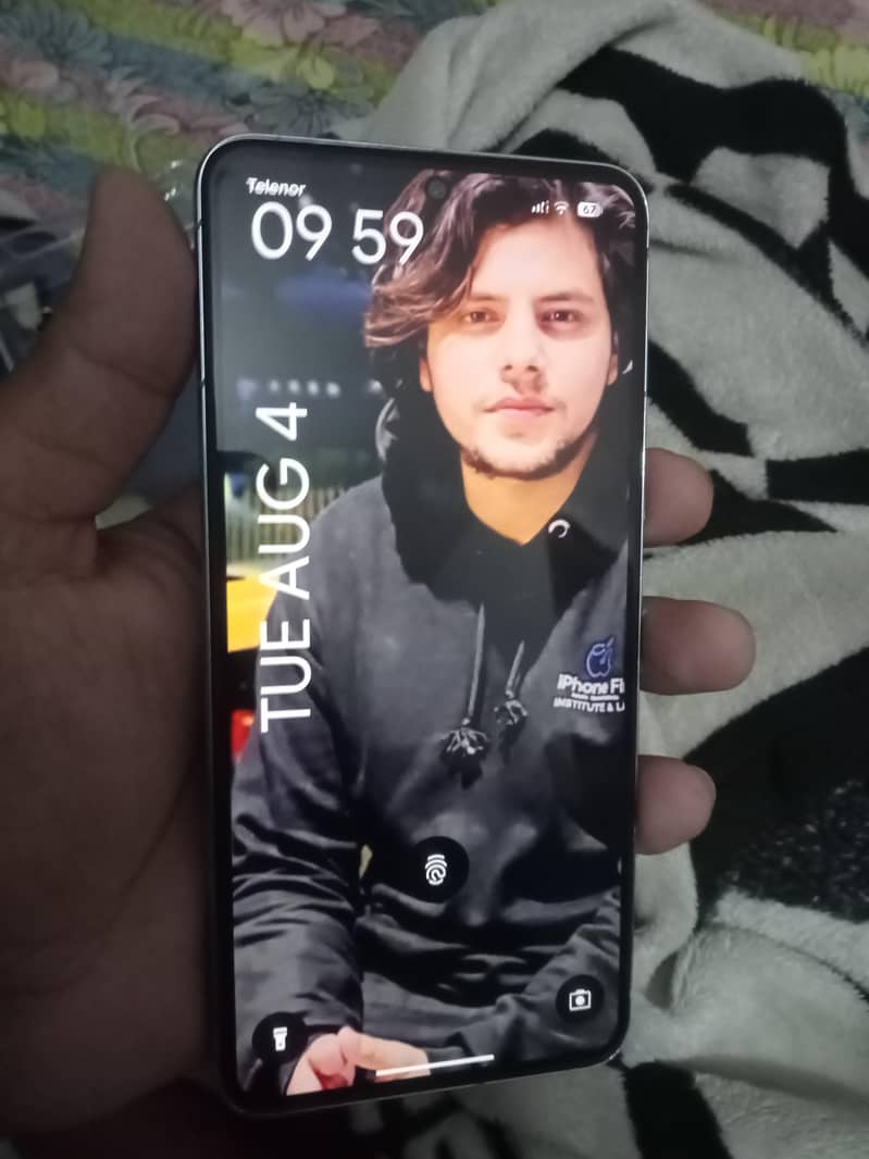 Google Pixel 8 Pro 3