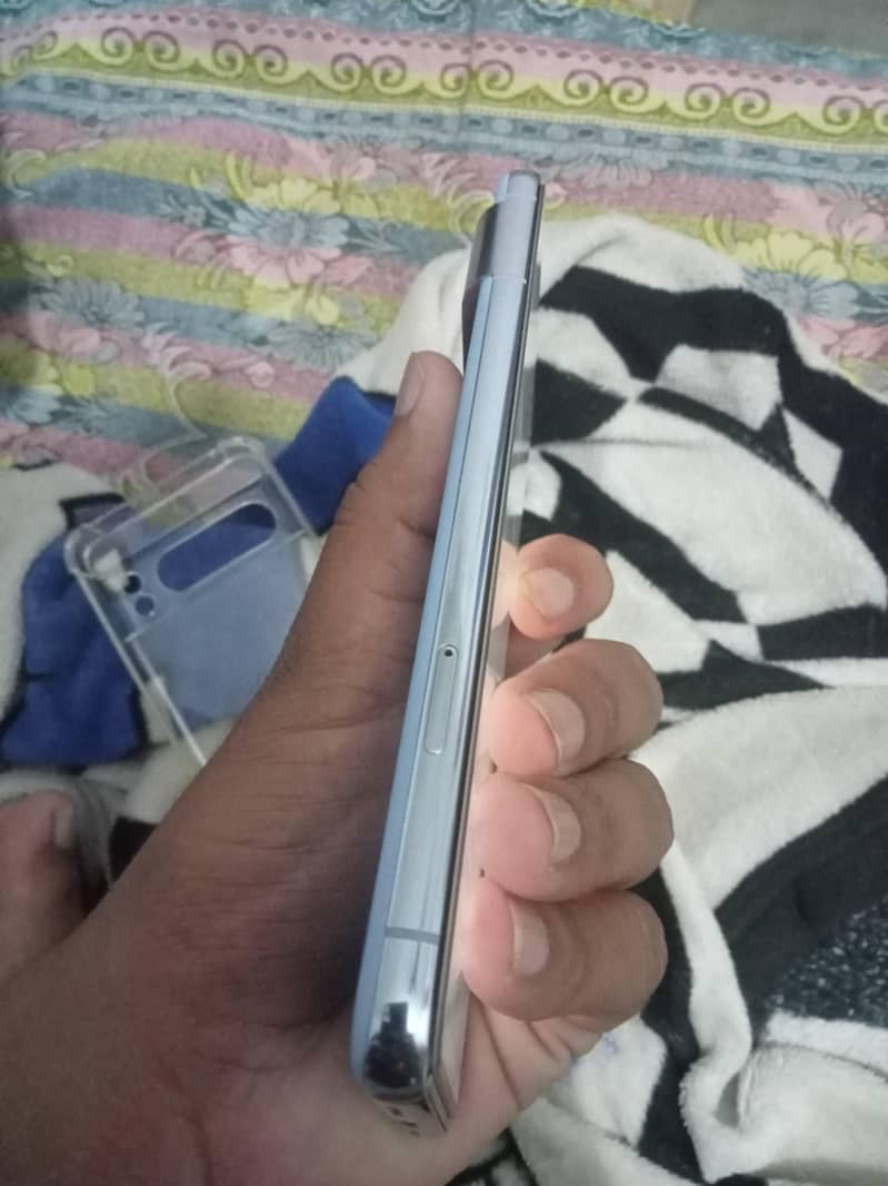 Google Pixel 8 Pro 6